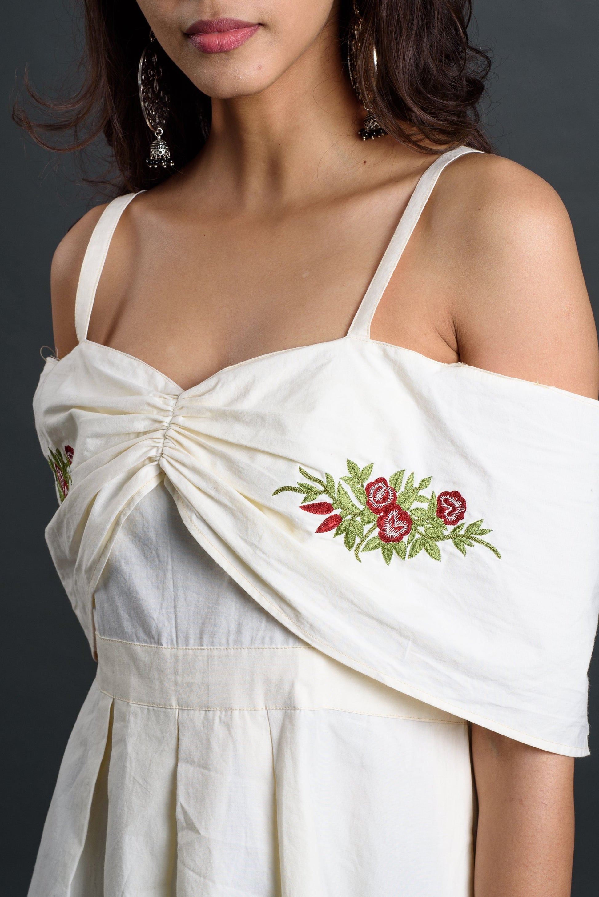 Elves Rose Emroidered Dress (441492013095)